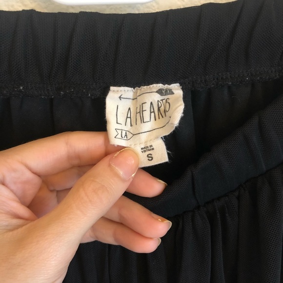 LA Hearts Pacsun mesh overlay skater skirt - Picture 3 of 3